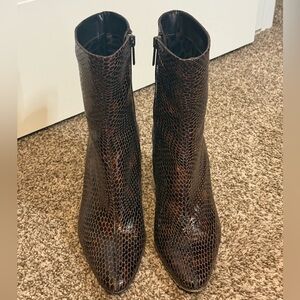 Aquatalia brown leather weather-resistant ankle boots